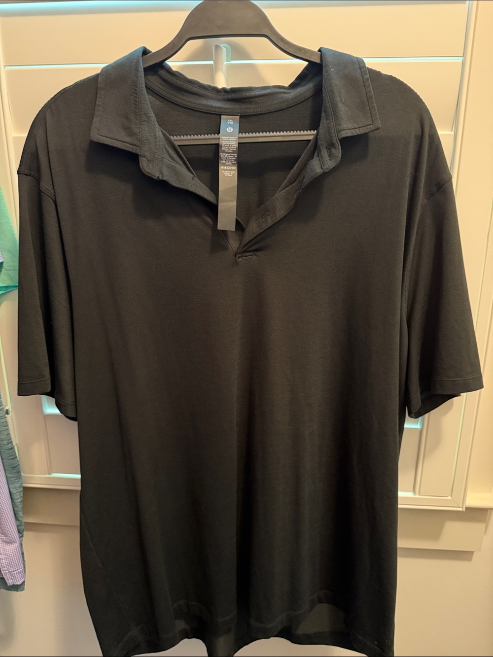 Men's Lululemon Black Polo Shirt - Classic Short Sleeve